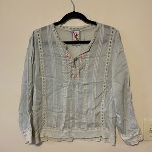 JOHNNY WAS Floral Embroidered Top Size Medium